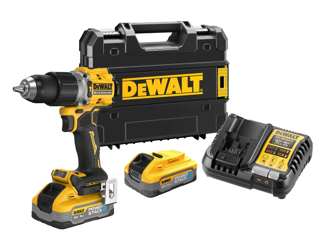 Logotipo de DEWALT en letras negras y audaces centrado sobre un fondo blanco.