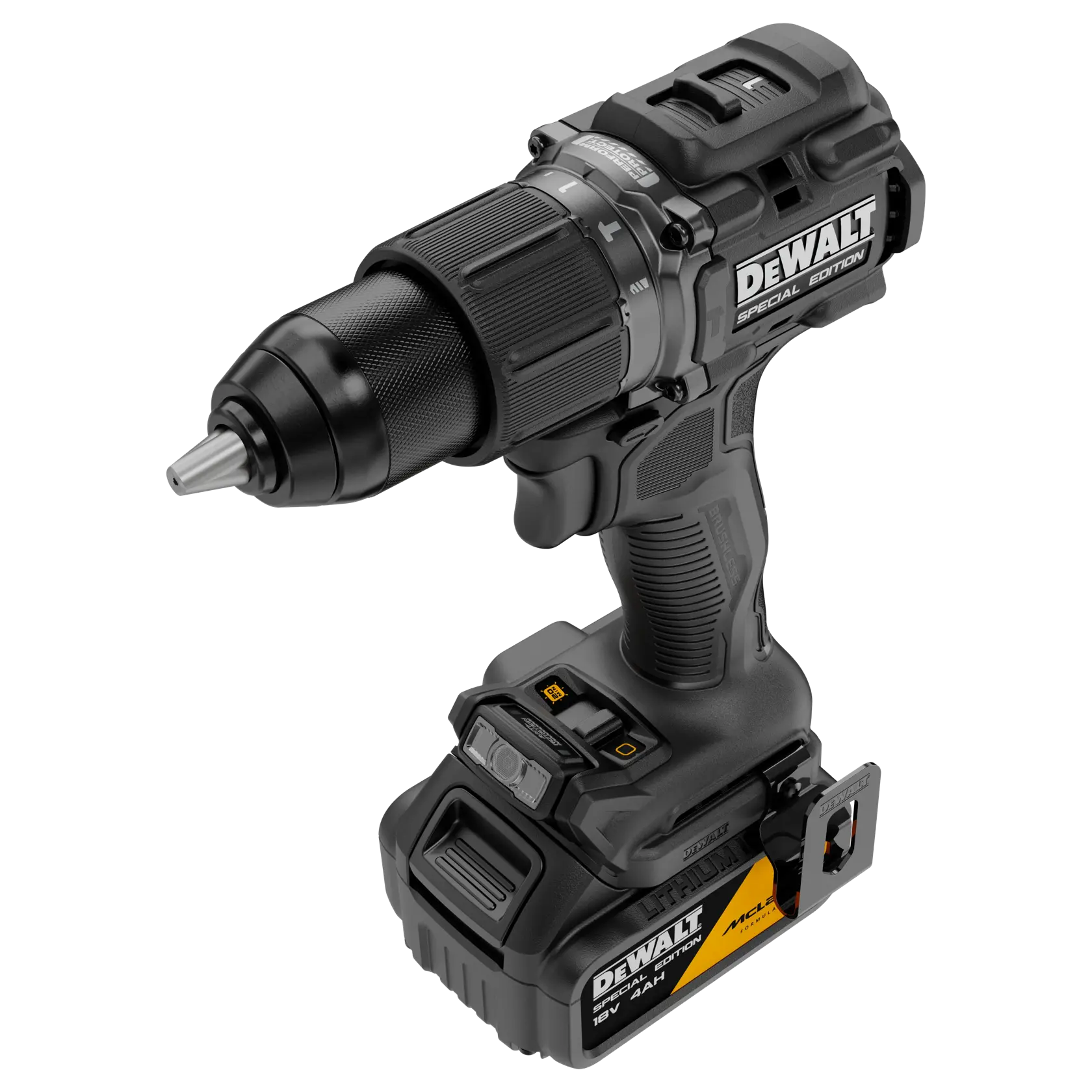 Taladro Percutor McLaren sin escobillas XR 18V 13mm 90Nm con 2 baterías Li-Ion 4Ah y maletín TSTAK