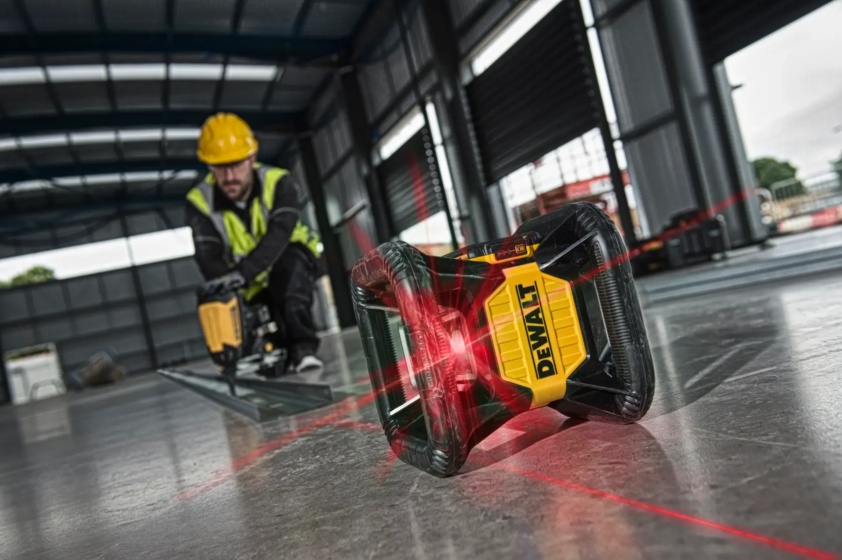 Nivel Láser Rotativo autonivelante ROJO XR 18V con batería Li-Ion 2Ah