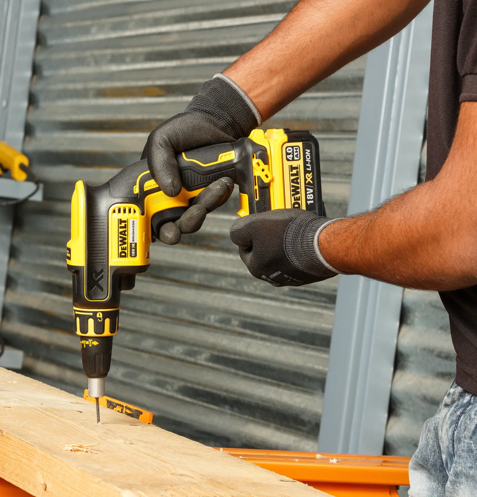 Atornillador Panel yeso XR 18V sin cargador/batería con maletín TSTAK