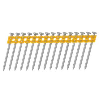Una fila de clavos de metal unidos por una tira de plástico amarilla, usados para una pistola de clavos.
