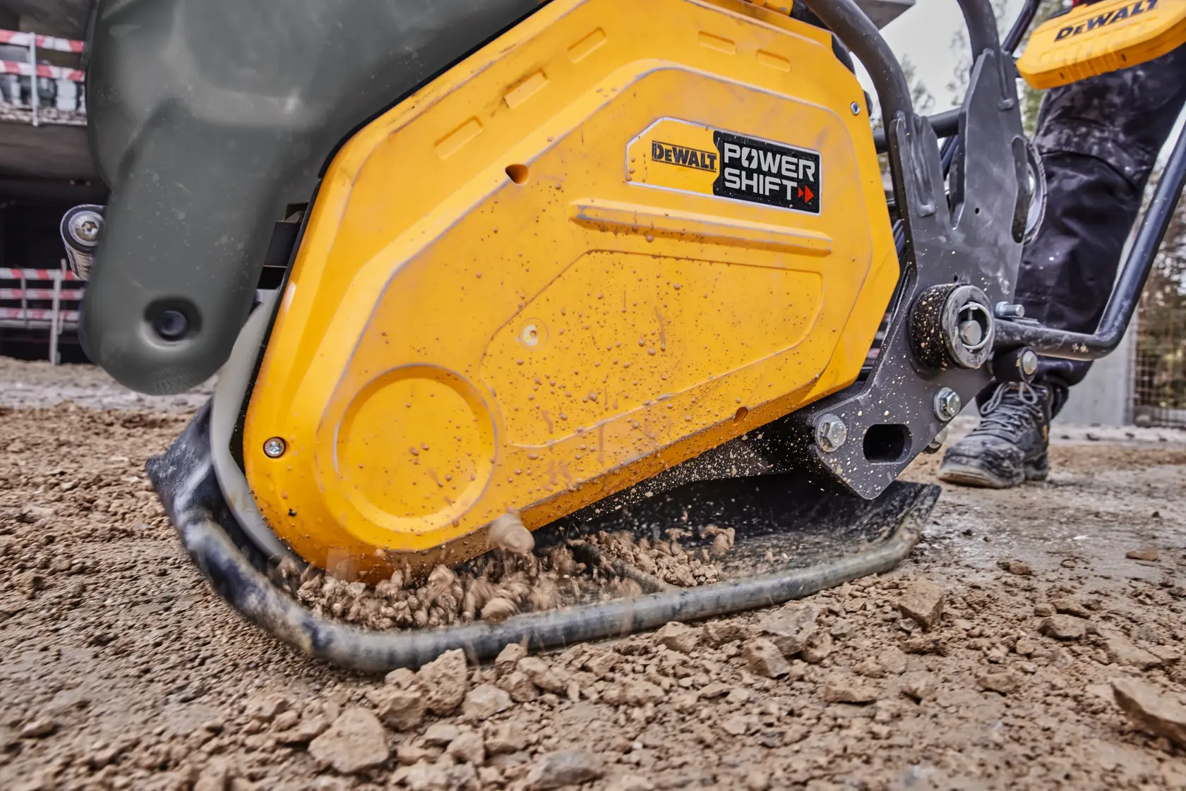 Compactadora de placa POWERSHIFT sin cargador/batería