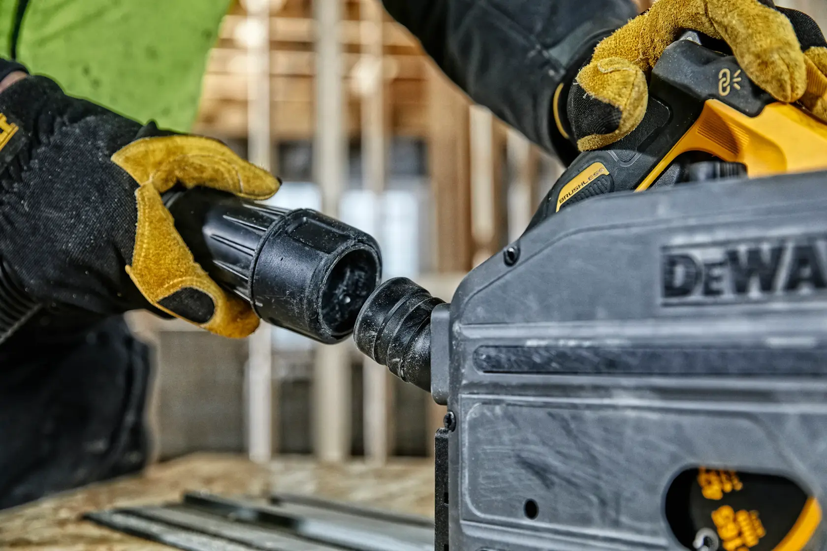 DEWALT DCS520T2-XE, DCS520T2 herramienta sierra usada, mano conecta accesorio. Categoría fotografía.