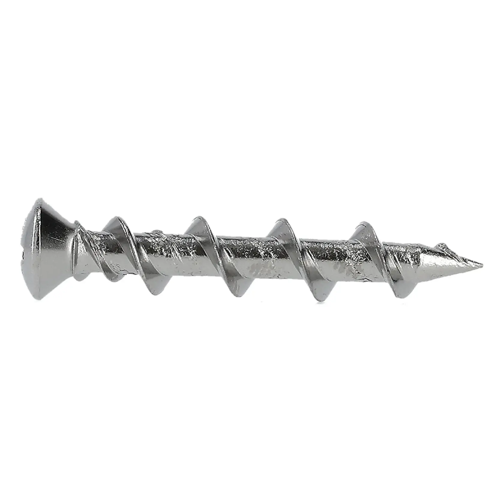 Imagen en primer plano de un tornillo de metal plateado con cabeza plana y rosca gruesa, mostrada sobre fondo blanco.