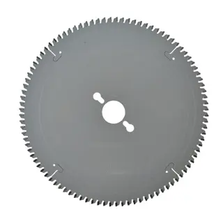 Logotipo de DEWALT en letras negras y audaces centrado sobre un fondo blanco.
