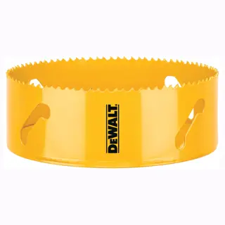 Logotipo de DEWALT en letras negras y audaces centrado sobre un fondo blanco.