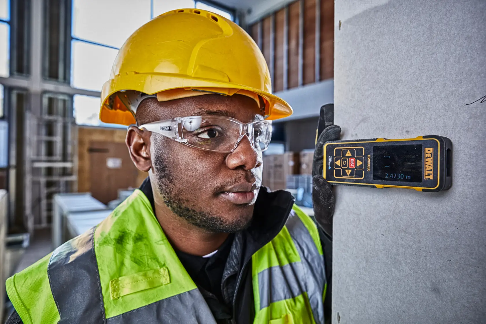 Medidor láser de distancias con alcance de 50m con Bluetooth