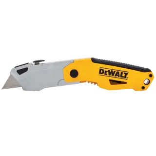 Un cuchillo plegable de uso general DEWALT con mango amarillo y negro y hoja retráctil plateada.