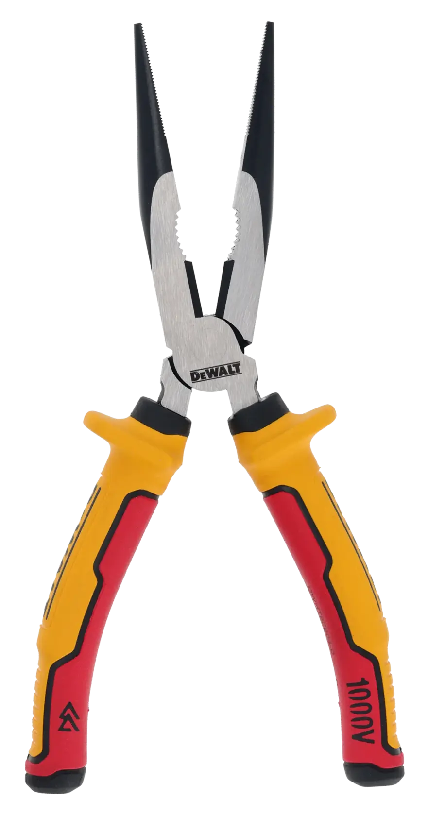 Alicate de punta larga DEWALT aislado con mangos amarillo y rojo sobre fondo blanco.