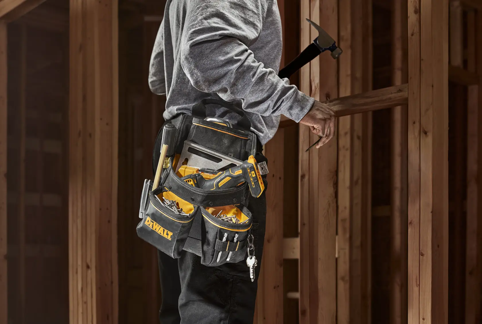 Cinturón porta-herramientas  13 bolsillos DEWALT® PRO